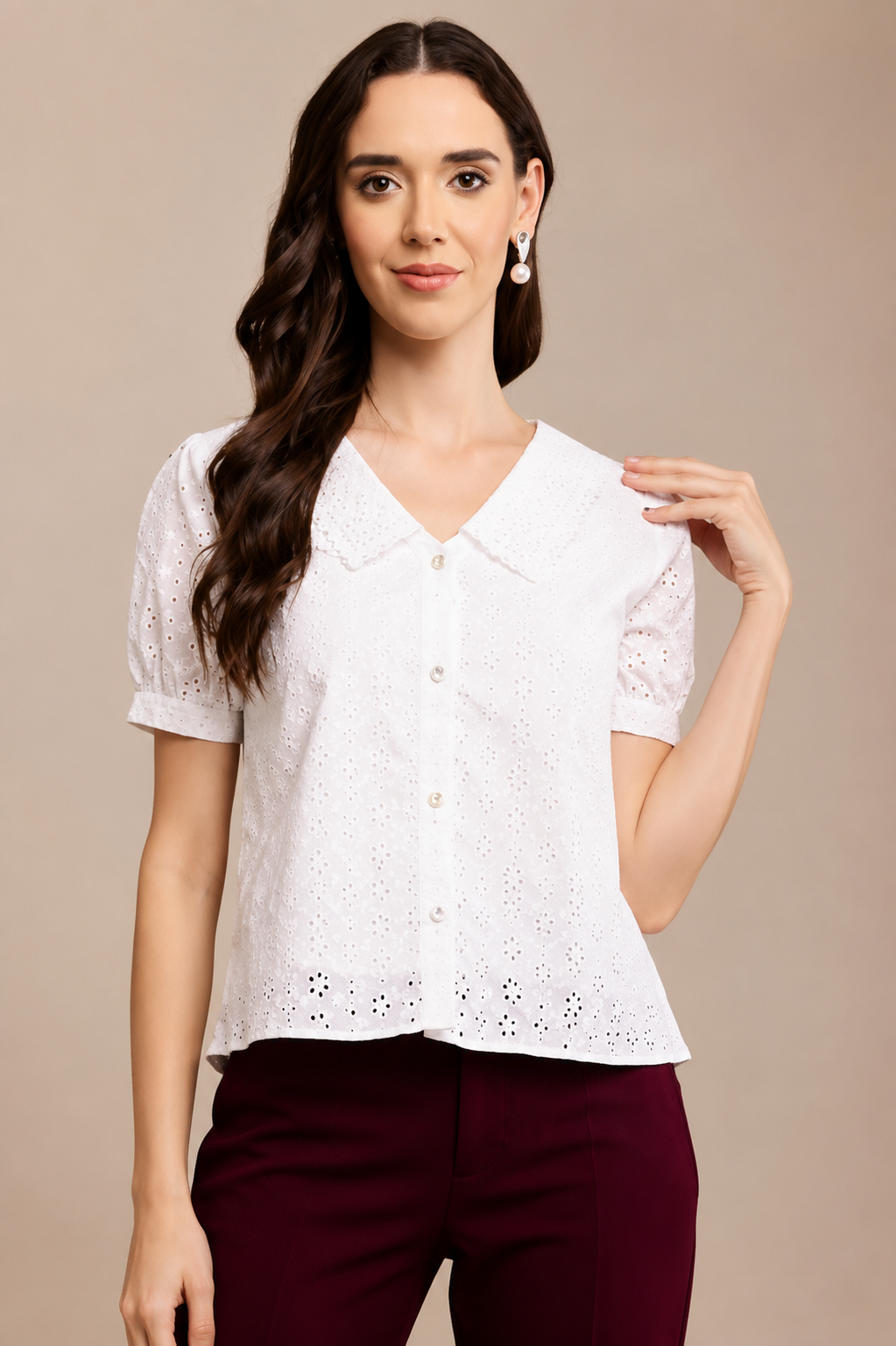 trending Women’s White Solid Cotton Top