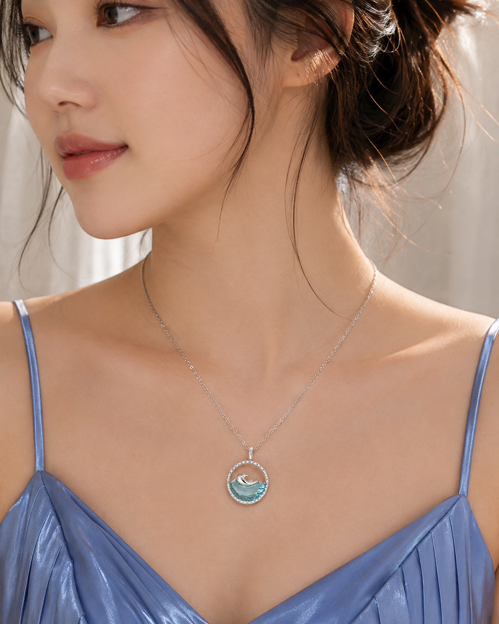 premium dolphin Pendant Chain