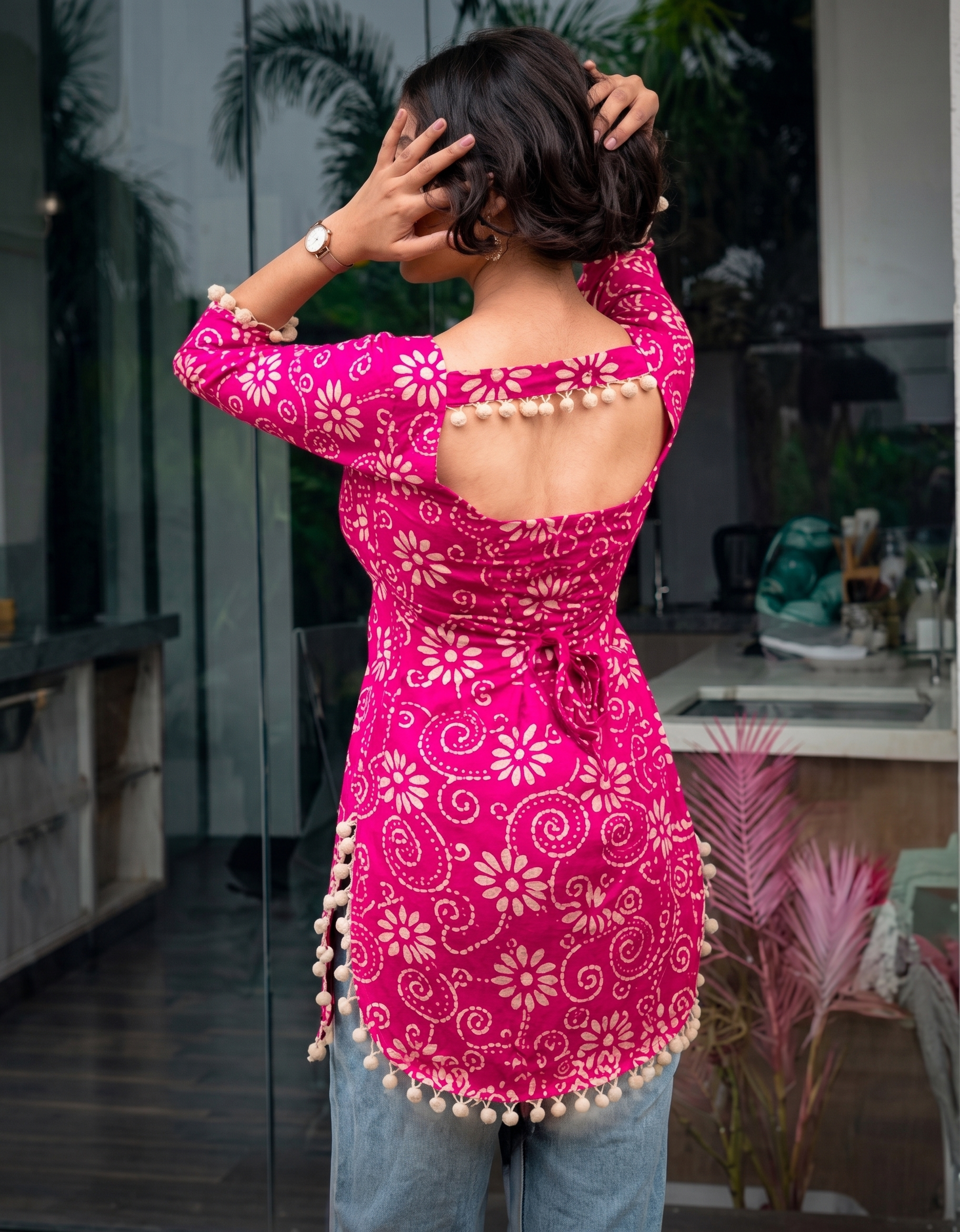 Women printed square nack short top with lece